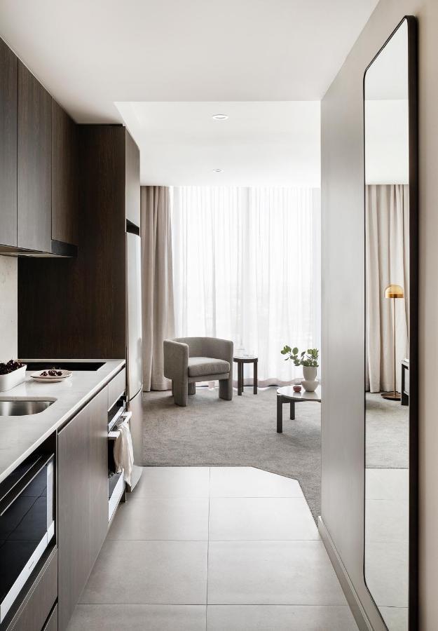Aparthotel Oakwood Premier Melbourne Zewnętrze zdjęcie The Standard East Village